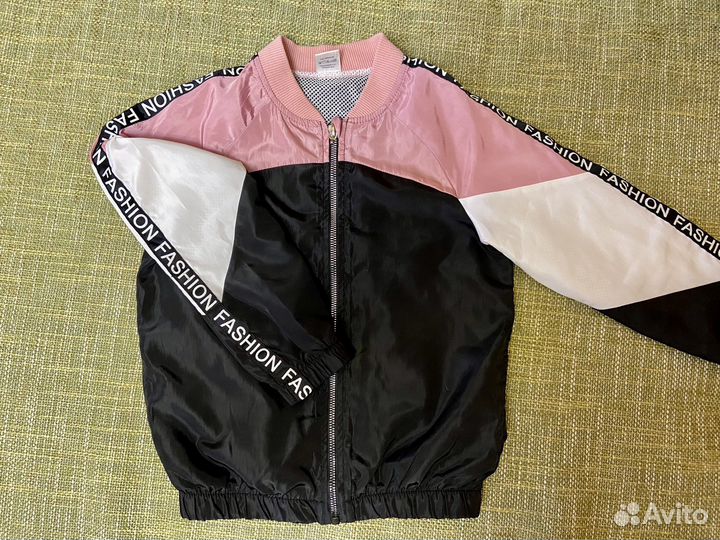 Вещи на девочку 116-128 в отл.сост