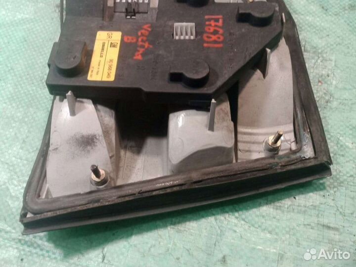 Фонарь задний правый Opel Vectra B