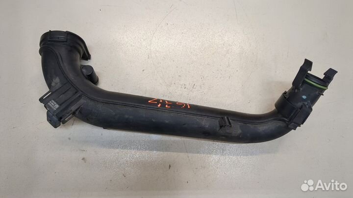 Патрубок интеркулера Volkswagen Jetta 7 2018, 2019