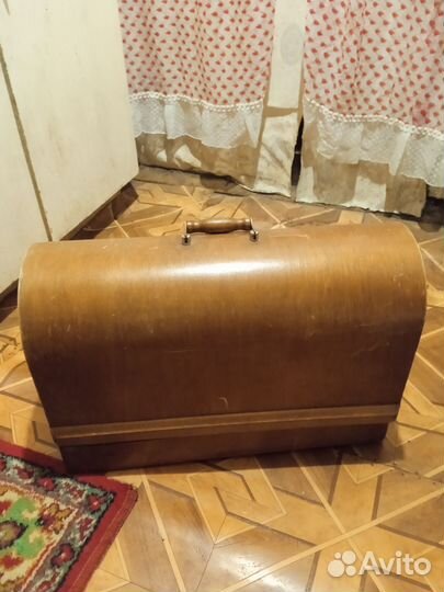 Швейная машина ручная СССР