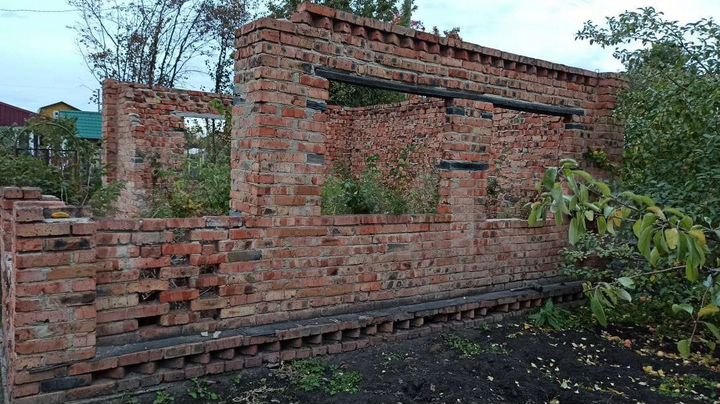 Дача 20 м² на участке 5 сот.