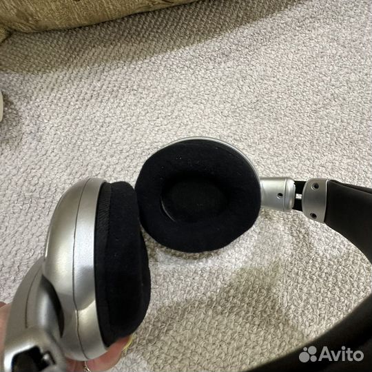 Проводные наушники sony