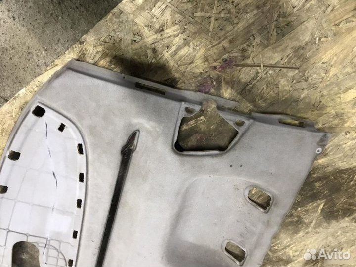 Полка багажника задняя Mercedes-Benz S-Class W220