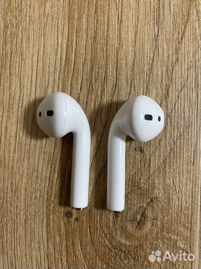 Apple airpods 2