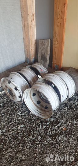 Колесные диски бескамерные для FAW1041 / Foton