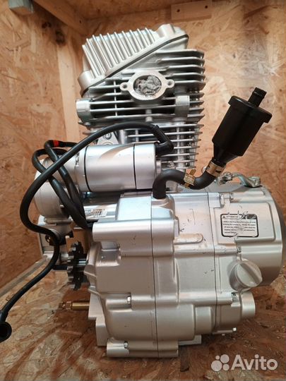 Двигатель zongshen 172fmм-6 4Т. 250см3