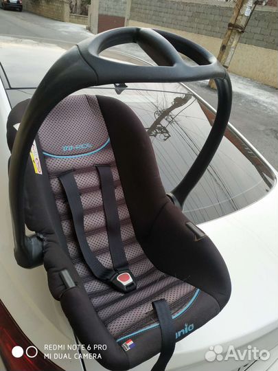 Детское авто кресло