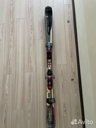 Горные лыжи и ботинки