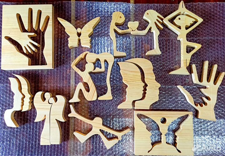 Сувенир из дерева