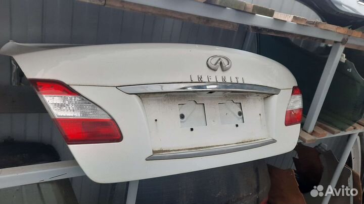 Крышка багажника Инфинити m37