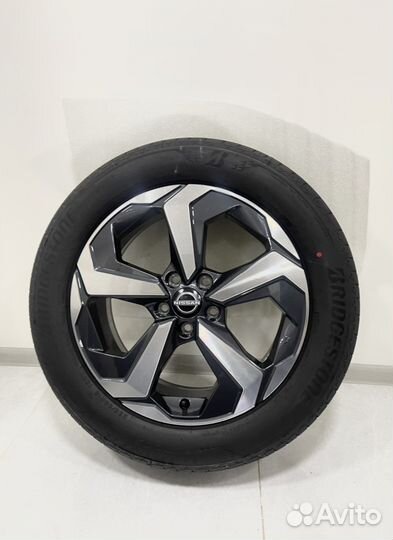 Новые Nissan Qashqai 2023, Bridgestone 235/55 R18