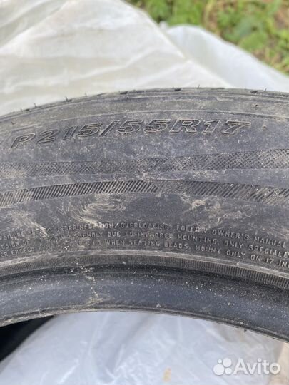 Roadstone Classe Premiere 215/55 R17