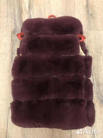 Жилетка с мехом для девочки