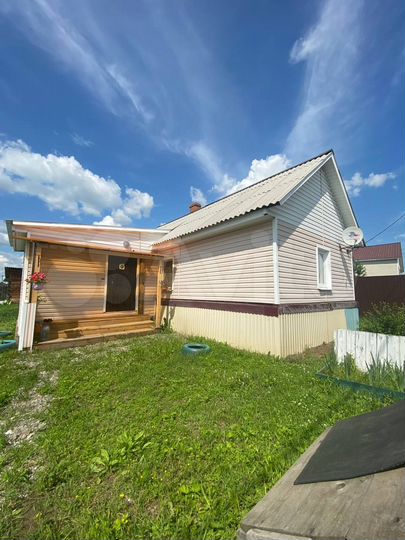 Дом 62,5 м² на участке 9,9 сот.