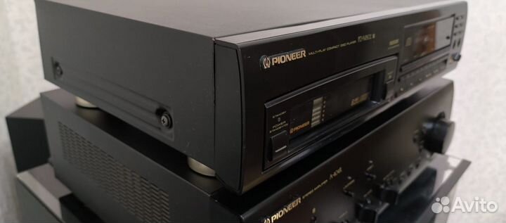 CD проигрыватель на 6 дисков