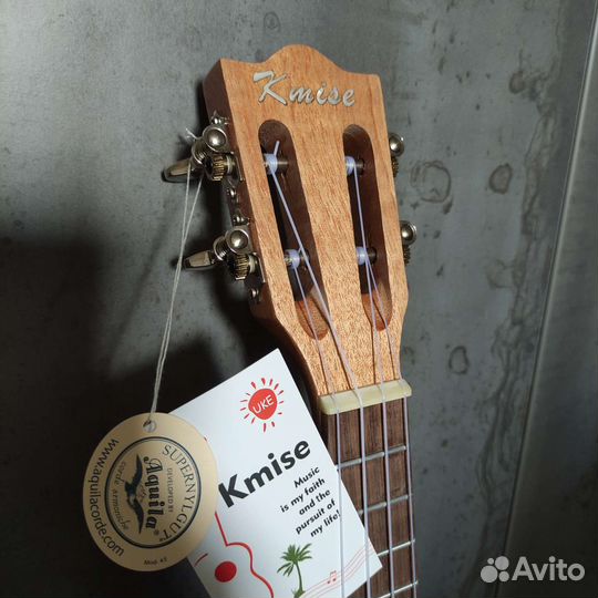 Укулеле kmise