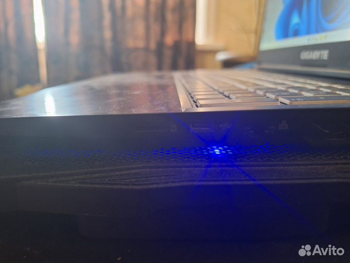 Игровой ноутбук gigabyte G5 Rtx 4050