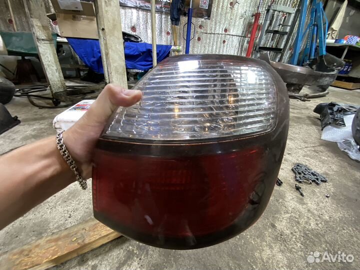 Продам фару