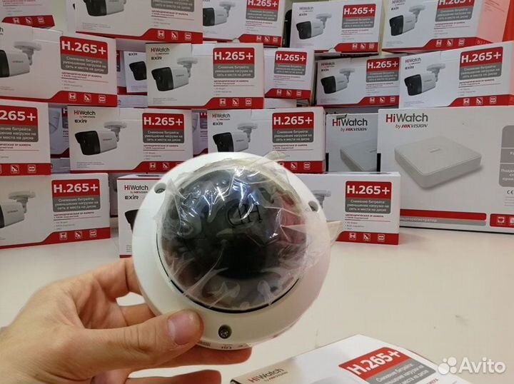 Ipкамера 4Мпикс купольная DS-I402(C) 2.8мм HiWatch