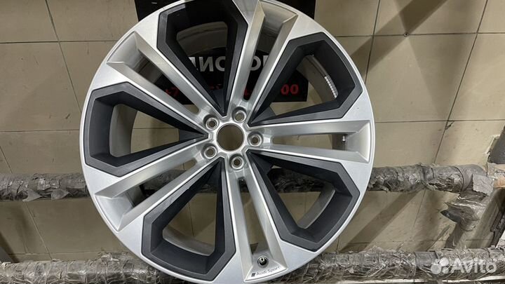 1 Диск audi q7 q8 r22 4M8 601025 AN