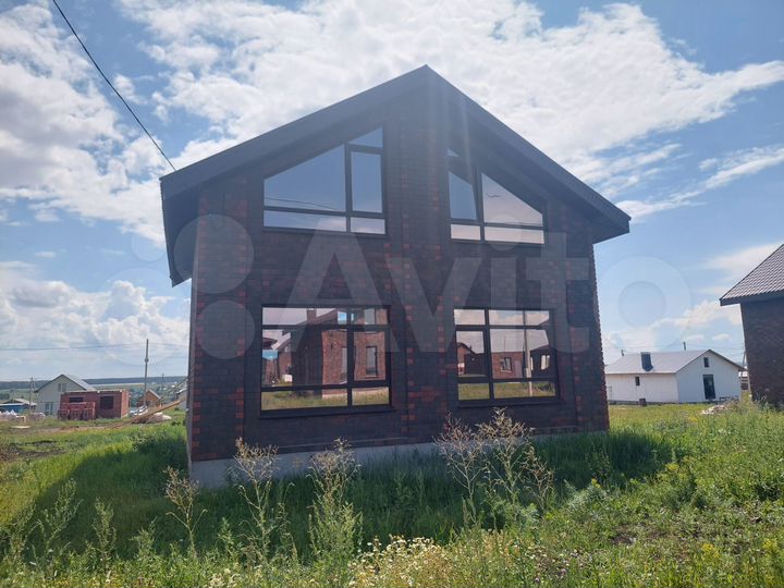 Дом 105 м² на участке 8 сот.