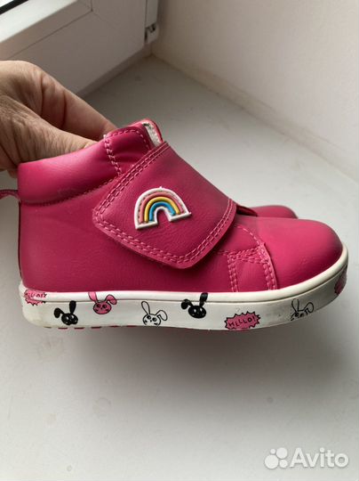 Ботинки для девочки 23