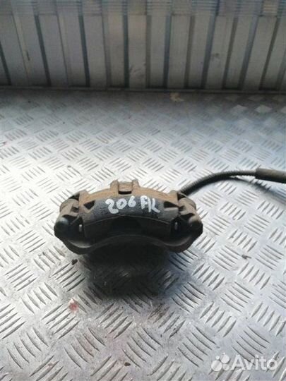 Суппорт тормозной передний левый Peugeot 206 2B