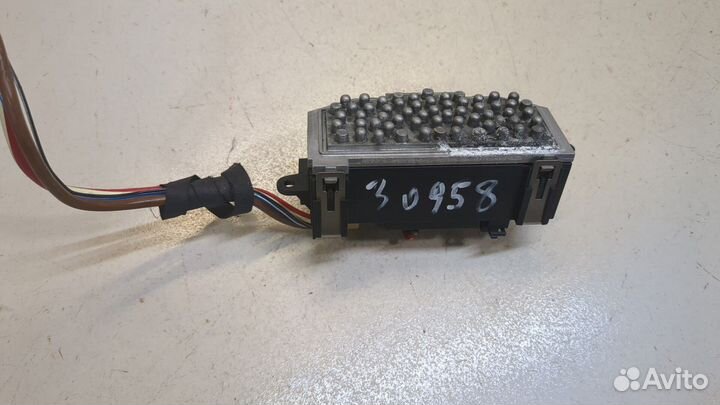 Сопротивление отопителя Volkswagen Passat CC, 2012