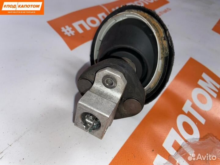 Рулевой карданчик BMW 5 F10 2011