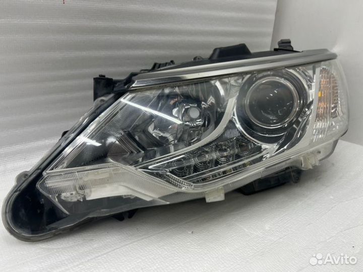 Фара адаптивная передняя левая Toyota Camry V55