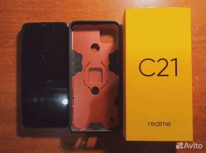 Realmi c21