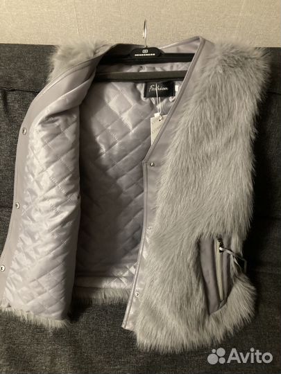 Жилетка меховая женская 46 48