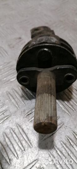 Кардан рулевой средний Subaru Tribeca B9