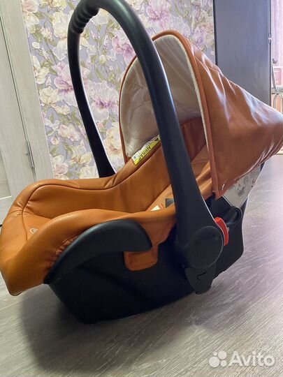 Коляска 3 в 1 Taco Mega Line