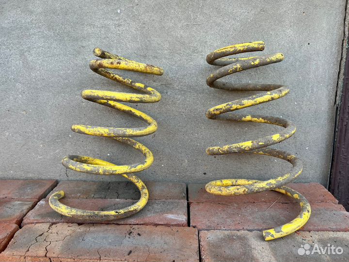 Пружины на акцент