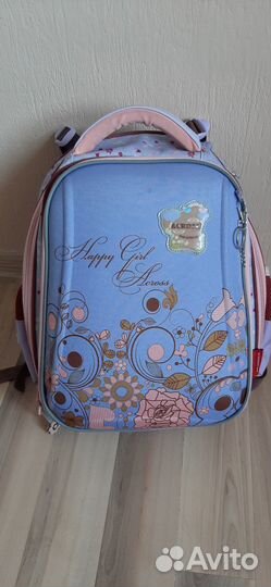 Портфель, рюкзак, ранец школьный для девочки
