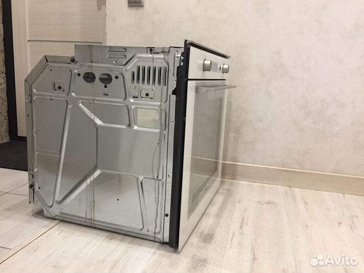 Духовой шкаф whirlpool Италия