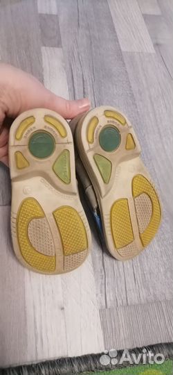 Сандалии детские для мальчиков 23