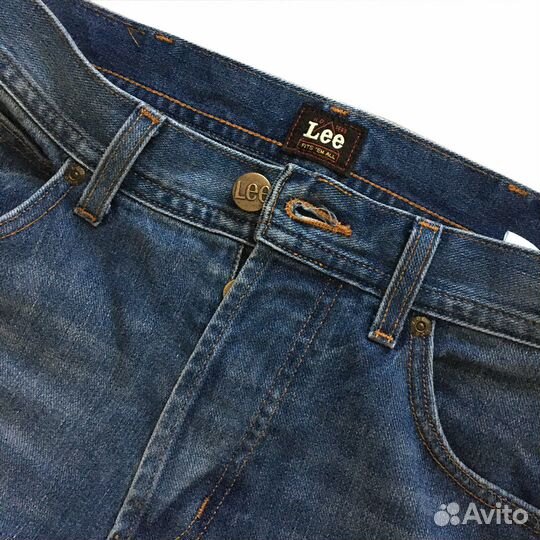 Джинсы Lee