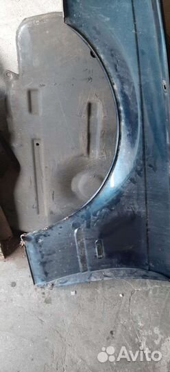 Крыло правое переднее bmw e46