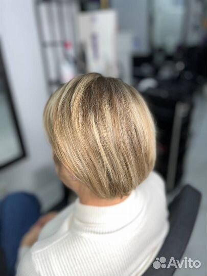 Модели на пилинг кожи головы / холодные уходы