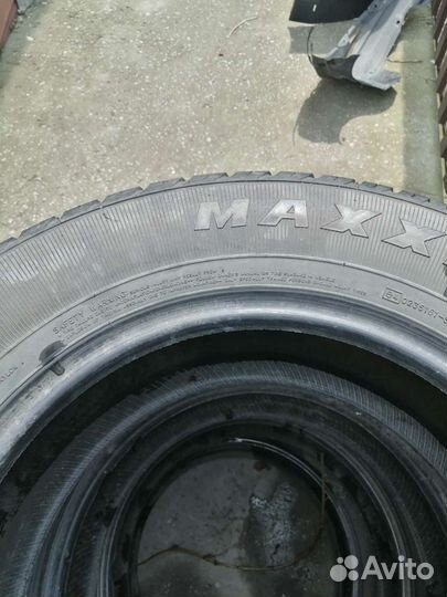 Maxxis MA-S1 Marauder 225/70 R16 102H