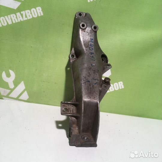 Кронштейн двигателя левый бмв Е36