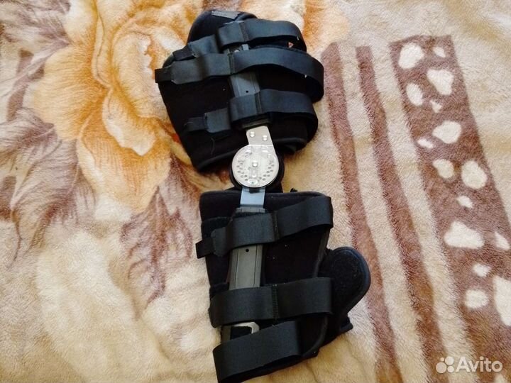 Коленный ортез