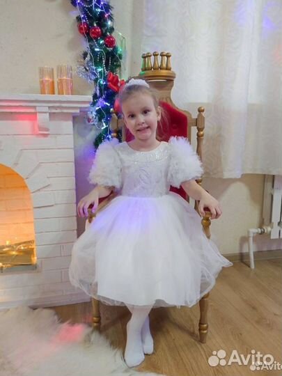 Праздничное платье для девочки 122 128