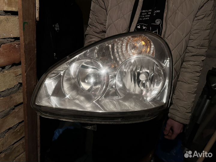 Фара правая приора