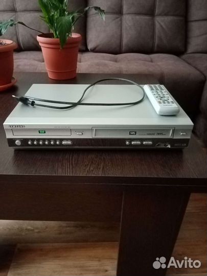 Dvd/VHS проигрыватель Samsung