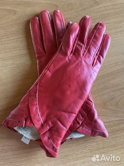 Перчатки кожаные красные женские