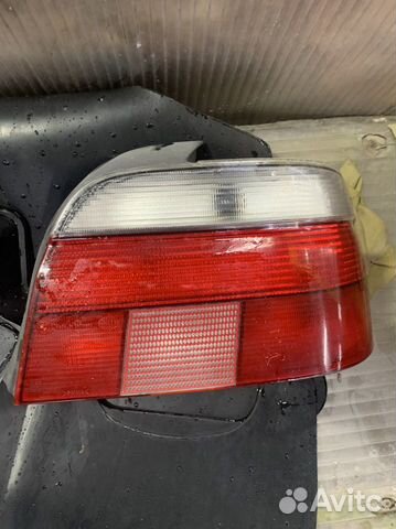 Продам задний правый фонарь bmw e39 оригинал