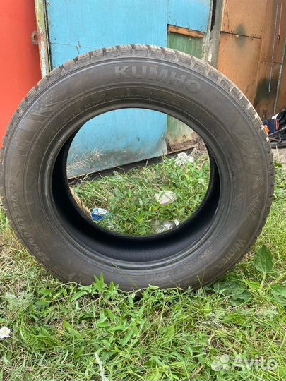 Kumho WinterCraft SUV Ice WS31 225/65 R17